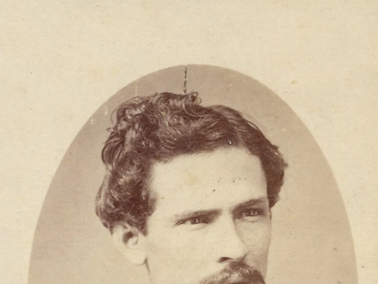 David Corenswet Crucially Embraces Autumn Fashion Over a Month Ahead of Schedule