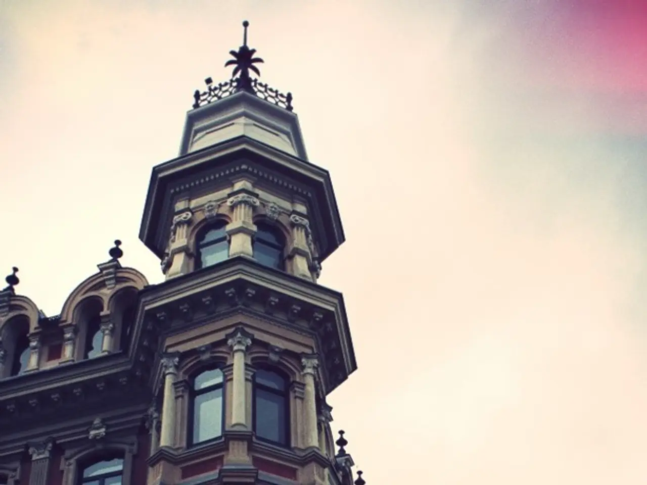 Preparing your home for winter cold: essential tips for window heating