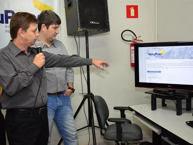 Quam's UL24 Series offers combining paging and fire signaling services in one unit. Explore now.