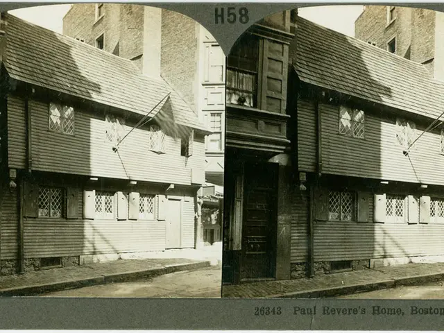 The Oecher People Display Shifts to Aquis Plaza