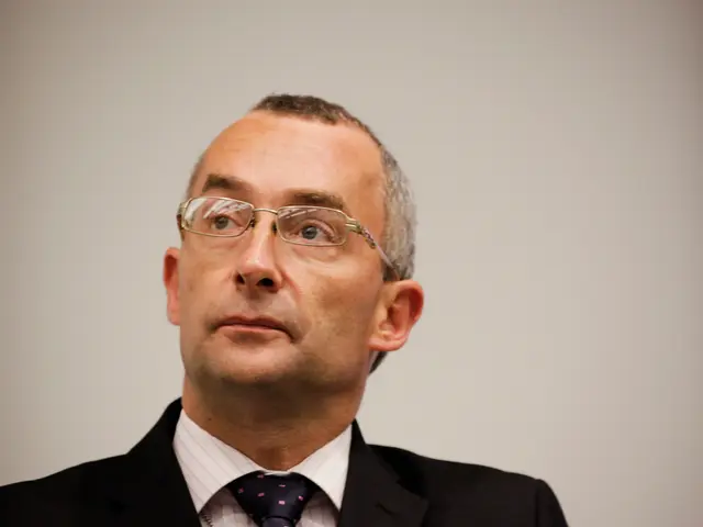 Weekly Expertise: Maintain and Prolong a Tailored Garment's Life