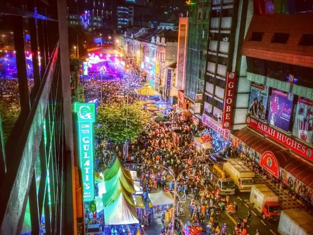 Rising anti-gentrification feelings lead to a second protest in Mexico City, focusing on suspicions...