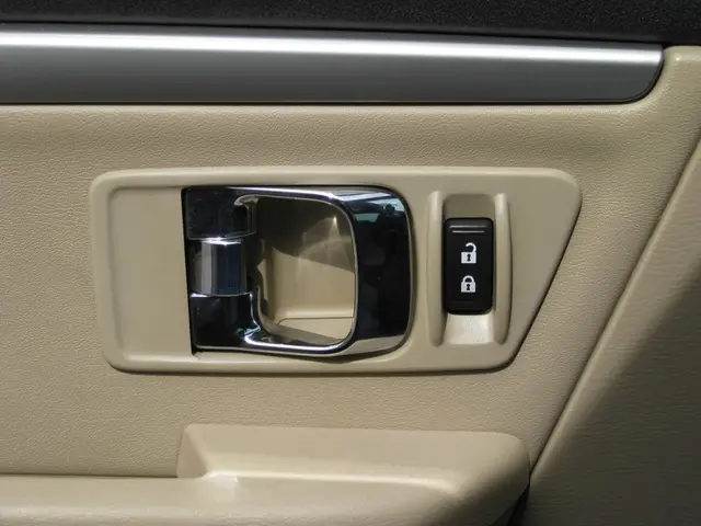 DoorDash Driver Commended for Fulfilling Customer's Unusually Detailed Requests