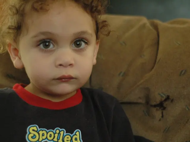 Identifying head lice infestations and effective removal strategies