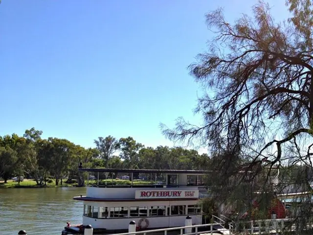 Summer Residency Preferences of Swedes Revealed (Rain Not Being the Primary Factor)