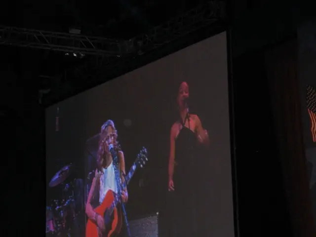 Role perfectly encapsulates Calamity Jane's perspective, offering a multifaceted portrayal