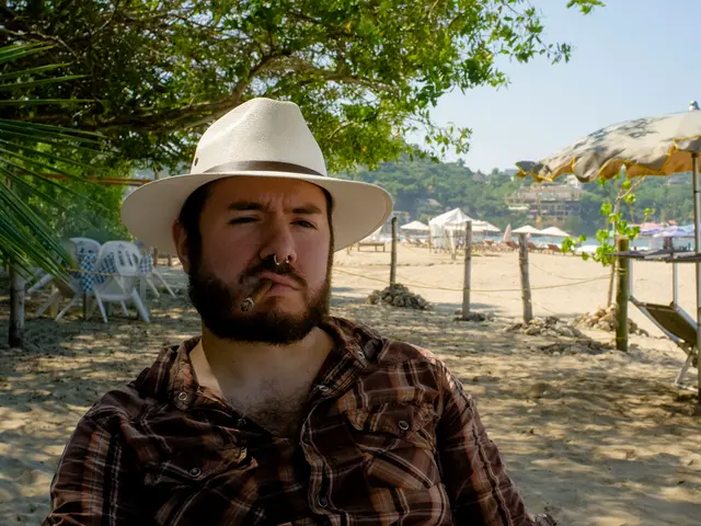 Beachgoers on Norderney Island ordered to gather waste - Call for strict prohibition enforced