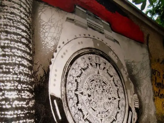 Luxury watch unveiled by Credor soars bird figurines across urushi celestial landscape in...