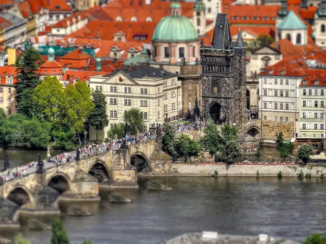 Cost of Side Extension Revealed: Quantity Surveyor Provides Detailed Breakdown