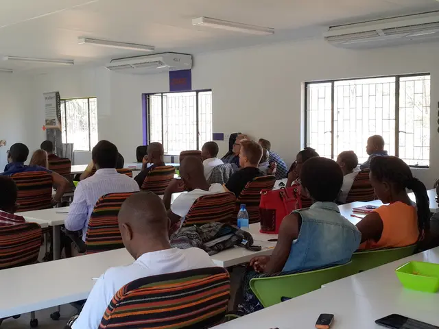 Luxury living room of Cameron Diaz showcases the stylish 'conversational seating' design,...