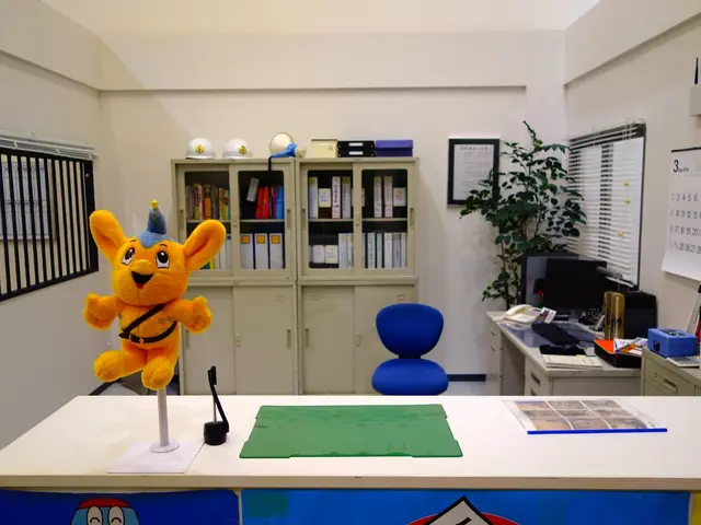 Working from Home in 2023: 28 Amenities to Make It a Pleasureable Experience