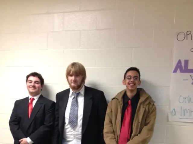 Robust and Equipped: Long-Lasting Men's Cargo Shorts for Any Situation