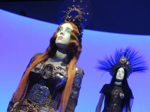 Spring is here, bringing what many consider the superior style season. Explore these 27 adorable...