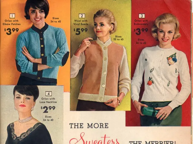 '90s Fashion Essential Makes a Resurgence, Promise of Attracting Admiring Glances this Season...