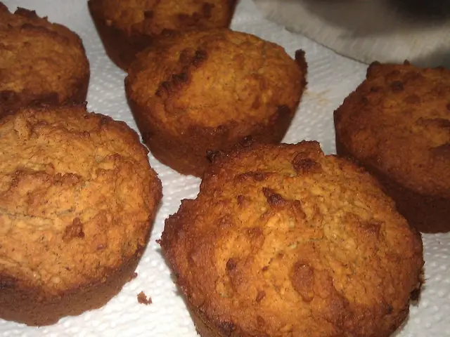 Rear-seat conference with the Minister