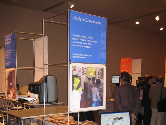 Mahlsdorf's Stark Bookstore Shuts Down After Running for Three Years