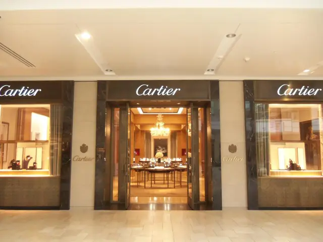 Historic Luxury: A Blend of Past and Present Sophistication at Taj Campton Place